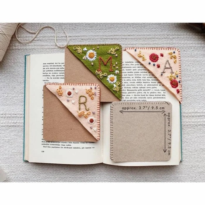 (🎁Early Christmas Sale- 49% OFF) Personalized hand embroidered corner bookmark