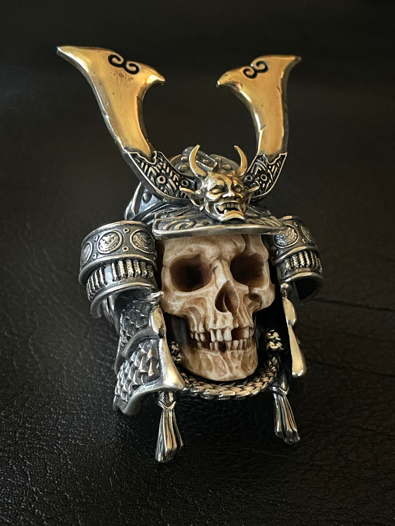 💀Vintage Polish Floral Armor Antler Skull Ring