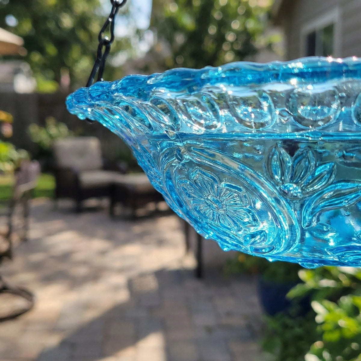 🔥Limited 60% OFF🔥-🐦💧Solar Cascade Hanging Bird Bath Fountain&Buy 2 Free Shipping🎁