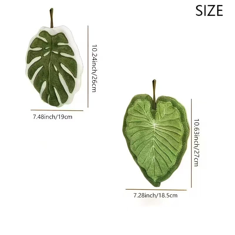 2pcs Leaf-Shaped Finger Towels with Hanging Loop